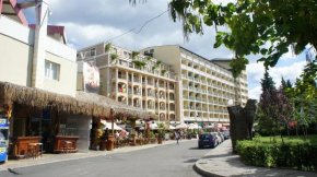 Miramar Front Beach Self Catering Apartments
